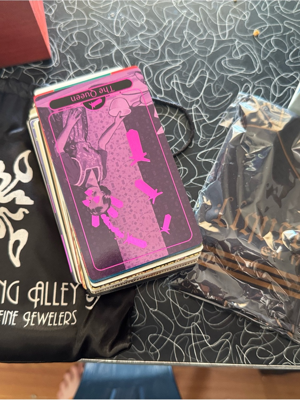 Rare alleyman tarot deck and bonuses from kickstarter. No longer in print - Picture 2 of 5